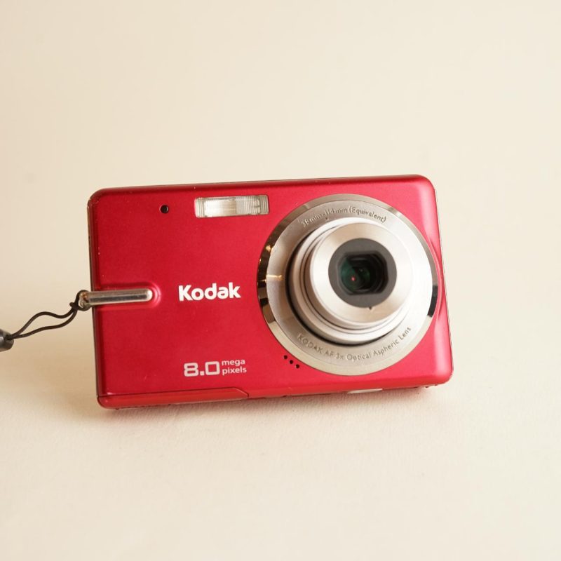 Kodak EasyShare M883 Digital Camera | 8MP | Tested & Working | Red - Image 2